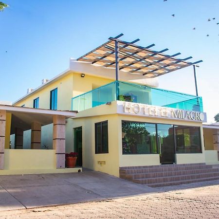 Hotel EL MILAGRO El Fuerte Exterior foto